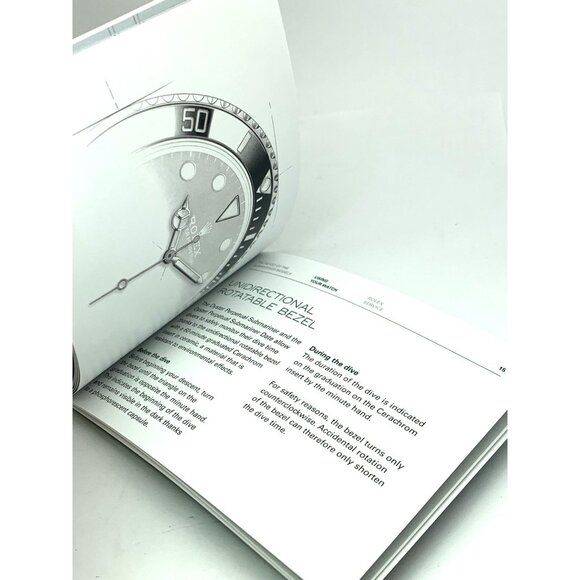 Authentic Rolex Oyster Perpetual Submariner Date 2020 Green Booklet Manual - Picture 12 of 14